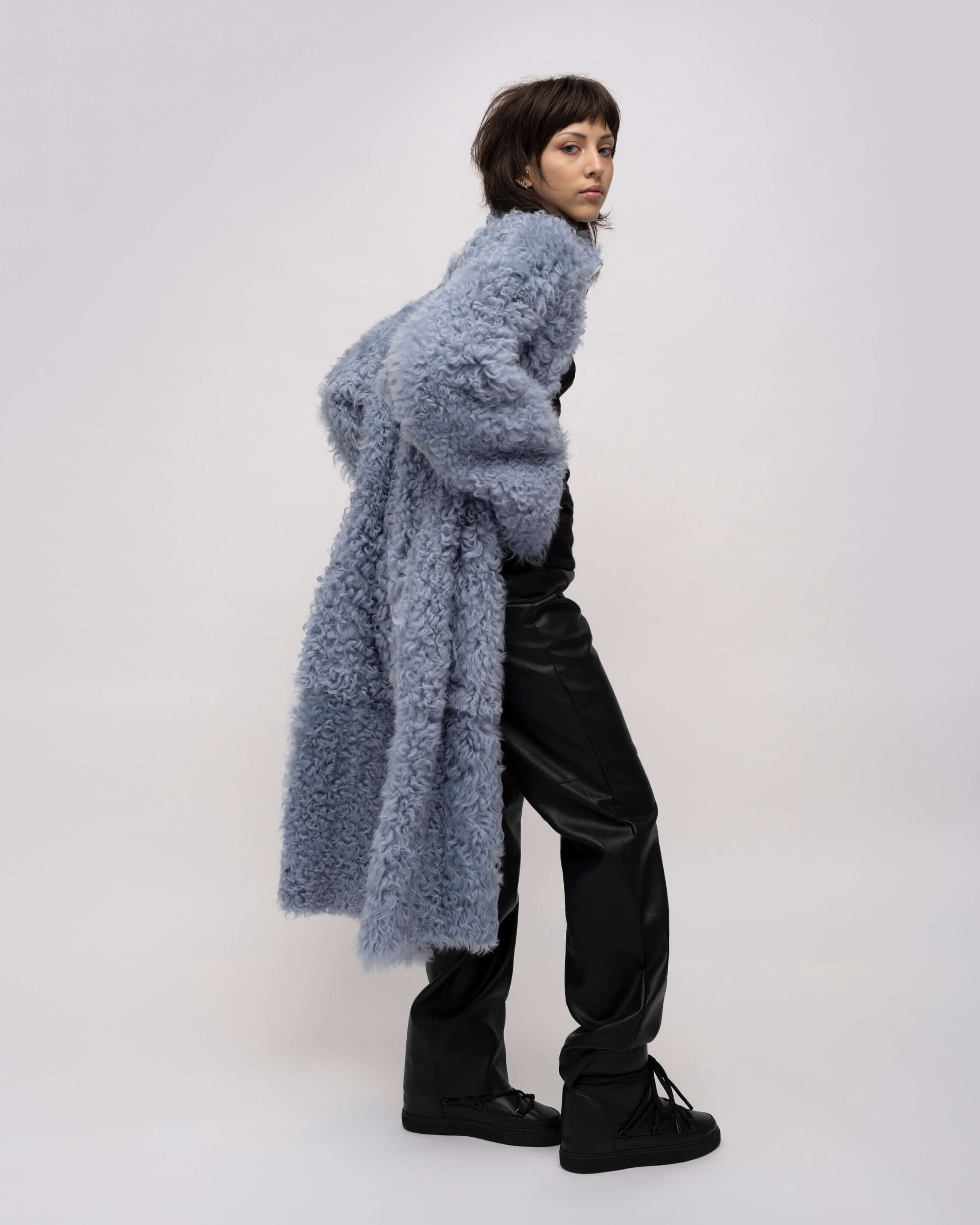 INUIKII Shearling Coat