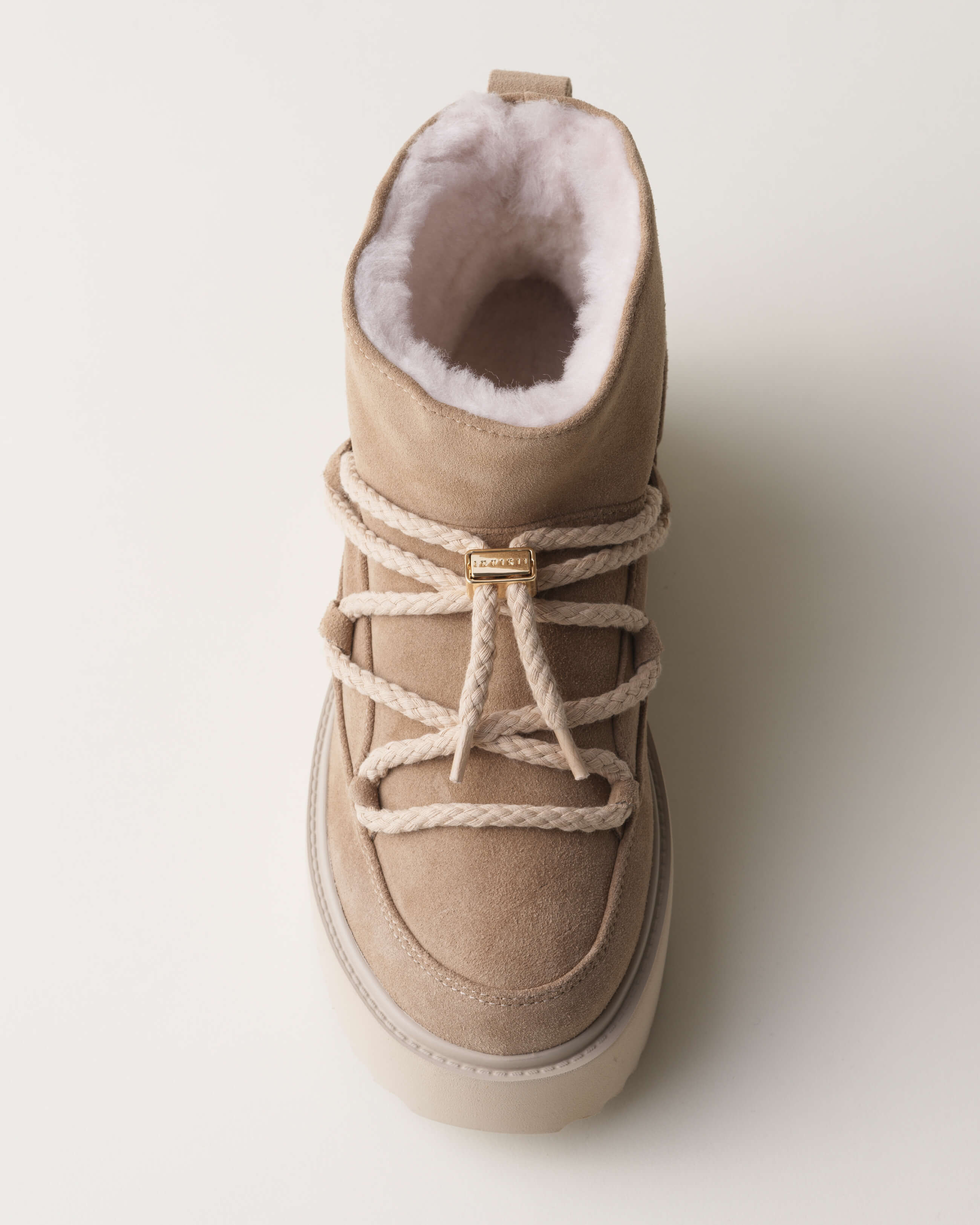 Classic Low Platform