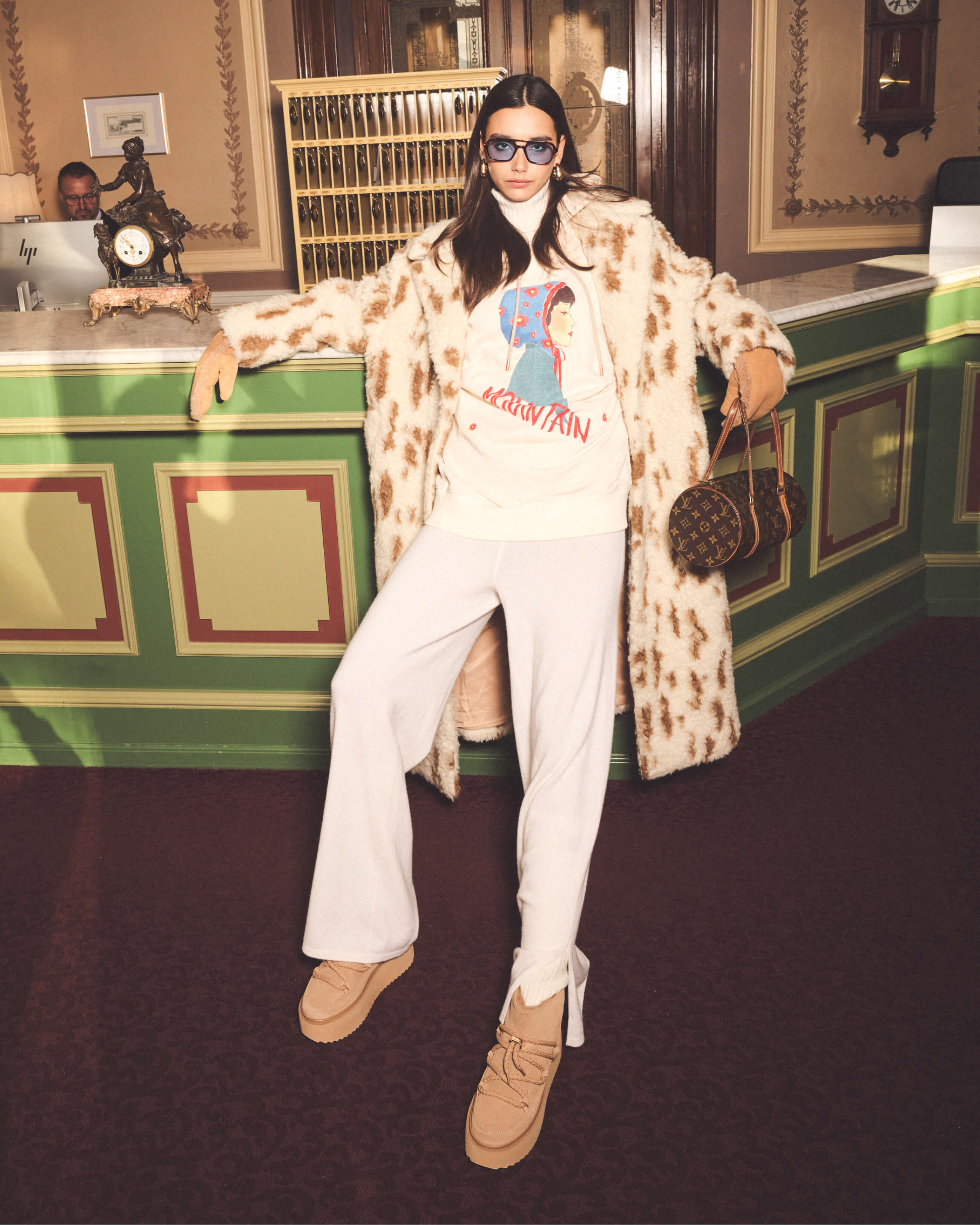 Classic Low Platform