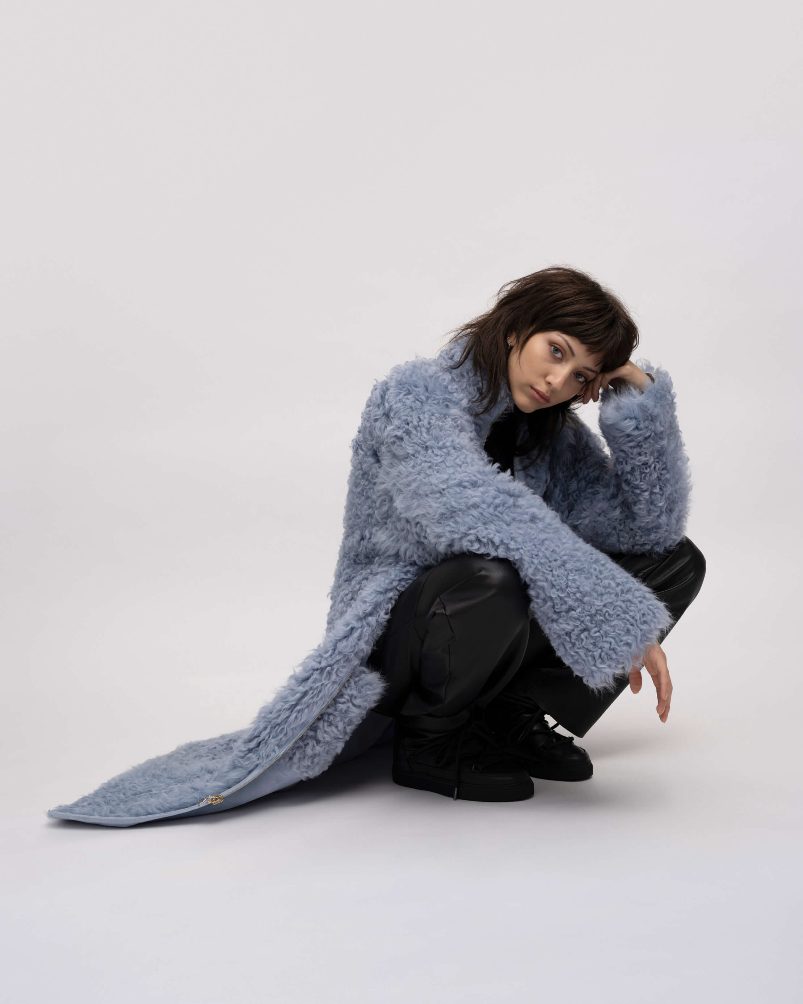 INUIKII Shearling Coat